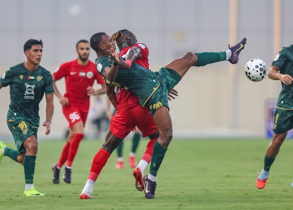 البطائح يكسب ضيفه خورفكان.. ويجمع أول 3 نقاط