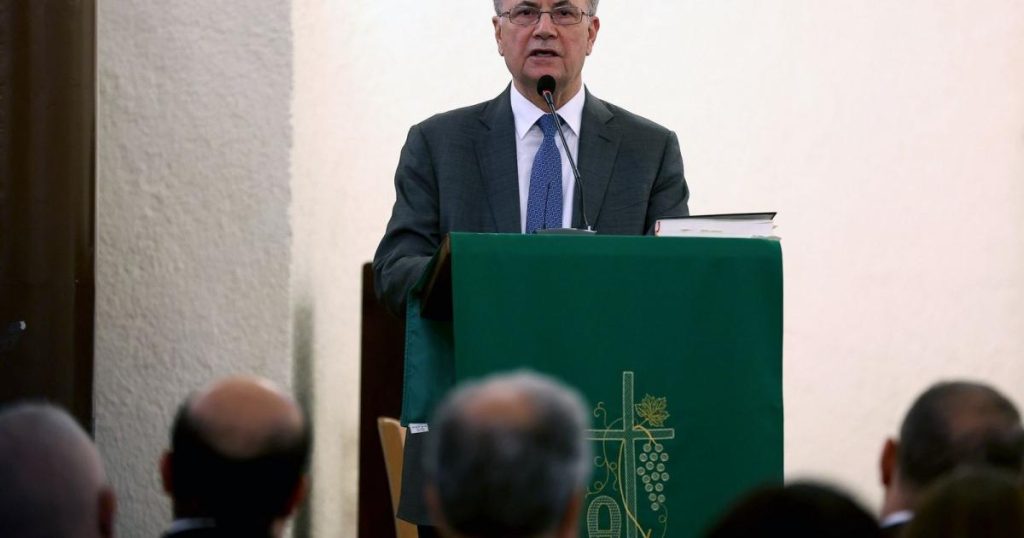 مصطفى : نأمل خلال الأسابيع القليلة المقبلة أن تقف الحرب في غزة