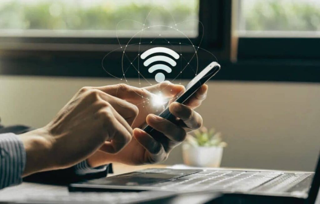 مجلس الأمن السيبراني: ثلث الهجمات السيبرانية في الإمارات مصدرها شبكات الواي فاي المجانية