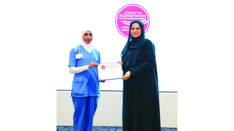 تخريج دفعة جديدة من البرنامج الانتقالي لممارسة مهنة التمريض