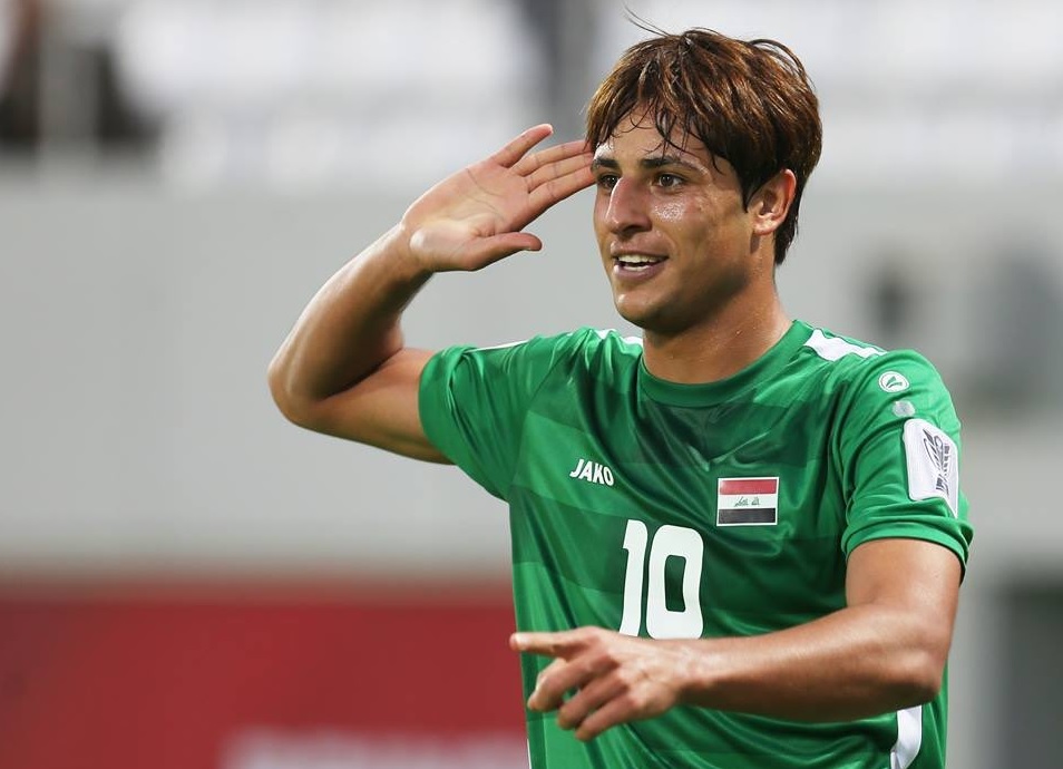 بعد اشتباكات عنيفة.. مهند علي يقود العراق للفوز بكأس ملك تايلاند (فيديو)