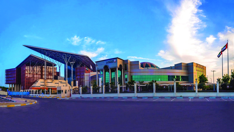 شاب يطالب فتاة بـ 50 ألف درهم تعويضاً عن اتهامه بارتكاب فعل فاضح