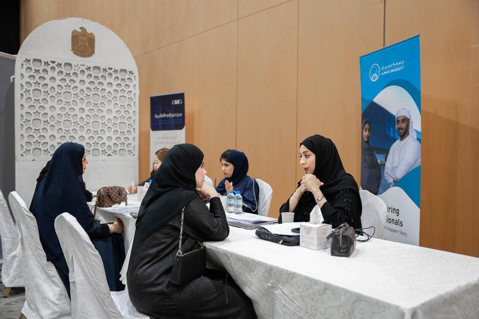 500 فرصة وظيفية للمواطنين الباحثين عن عمل في عجمان