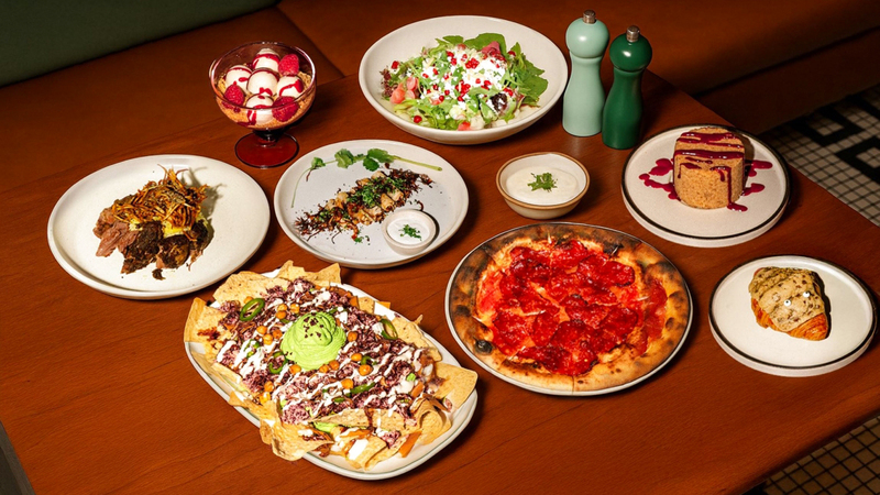 «طاولة الشيف الإماراتي».. تدعم روّاد أعمال إماراتيين في قطاع الأغذية والمشروبات