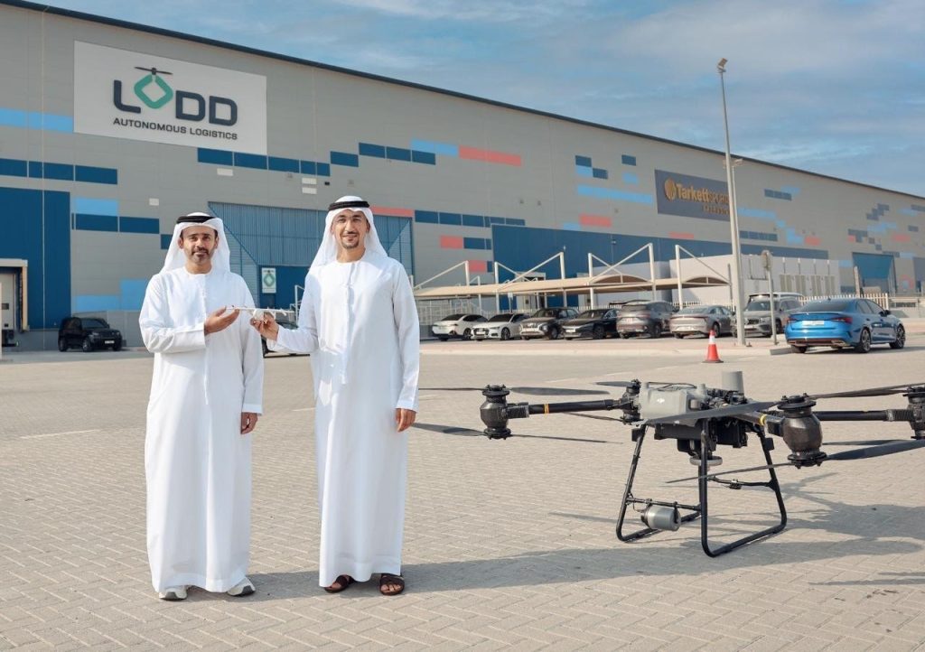 مركز النقل المتكامل يشرف على تجربة توصيل الطرود بالطائرات بدون طيار في أبوظبي