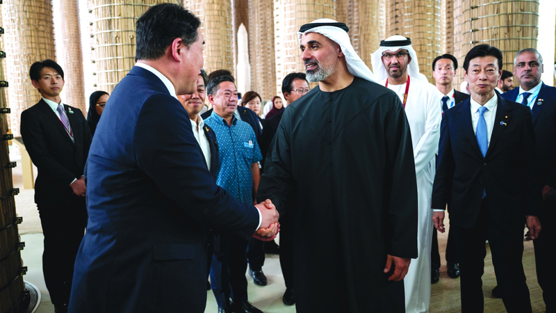 ولي عهد أبوظبي يلتقي برلمانيين يابانيين وممثّلي «الصداقة الإماراتية – اليابانية»