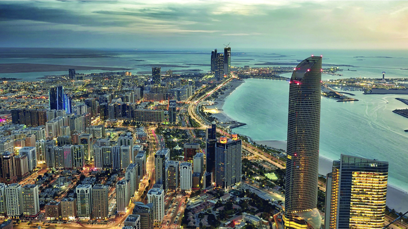 عقارات أبوظبي تسجل أقوى أداء نصف سنوي للقطاع على الإطلاق