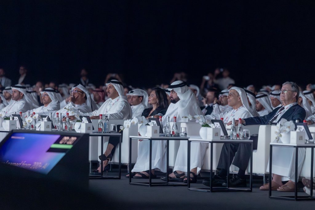 أحمد بن محمد: دبي تواصل ترسيخ مكانتها كعاصمة عالمية لصناعة المستقبل