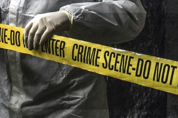 رجل يخنق زوجته ويُقطِّع جثتها لأن وزنها “زاد كثيراً” بعد الولادة !