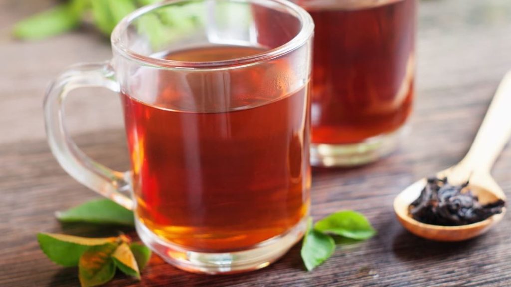 بمعدَل 10 أكواب يوميا.. الشاي الأسود يحمي قلبك