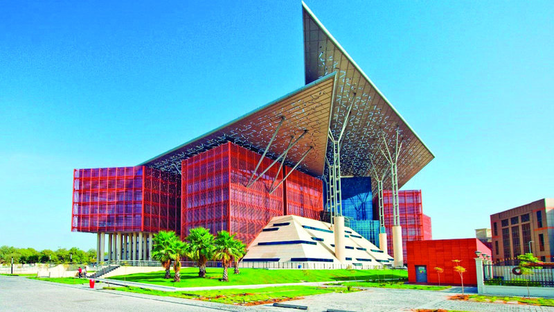 مصاب في حادث سير يطالب بمليون درهم تعويضاً