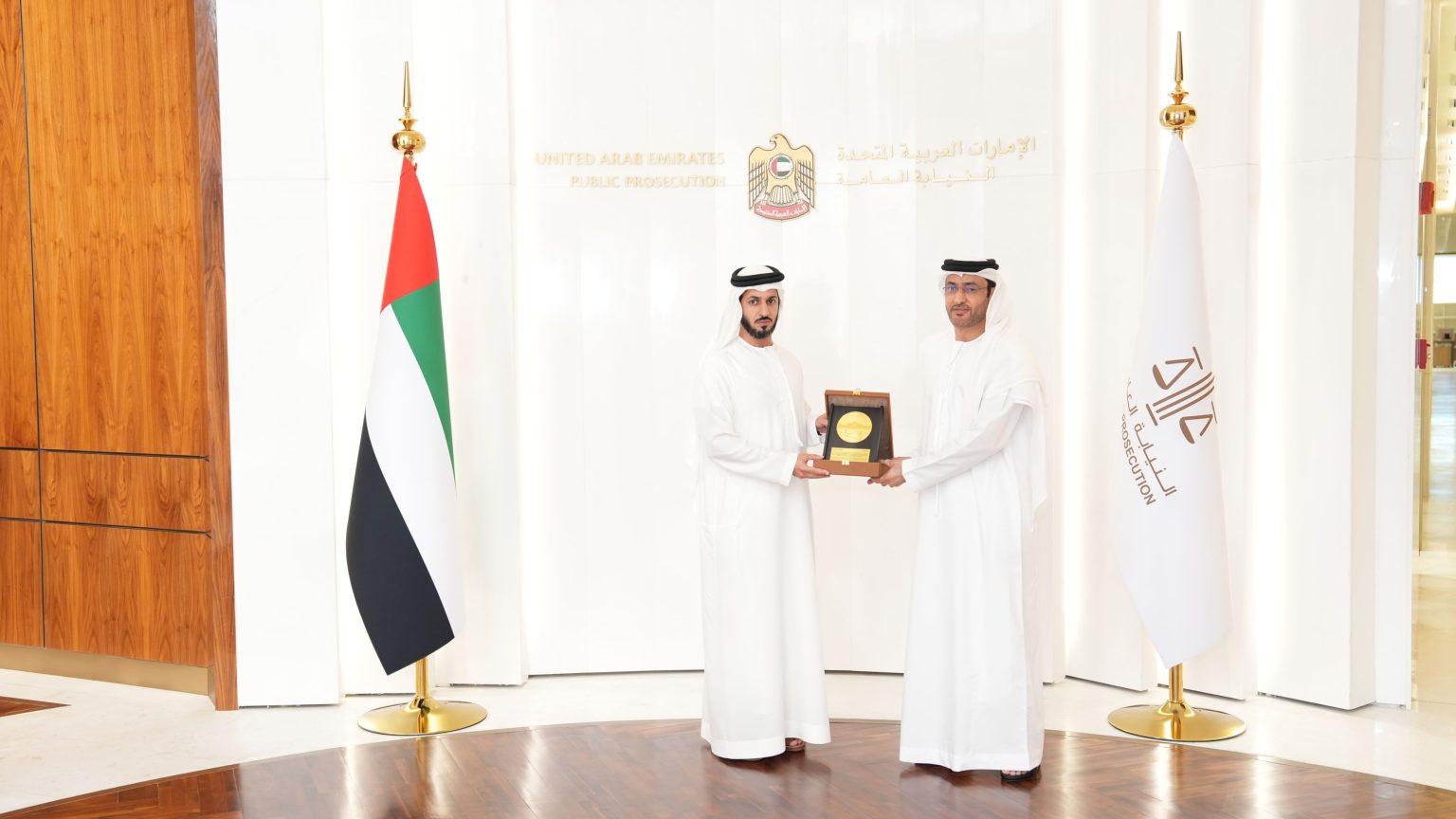 النيابة العامة والجهاز الوطني لمكافحة المخدرات يبحثان التعاون الثنائي