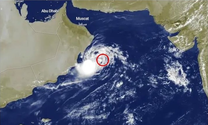 “الوطني للأرصاد”: العاصفة “شاكتي” تتراجع إلى منخفض مداري خلال 24 ساعة دون تأثير على الدولة