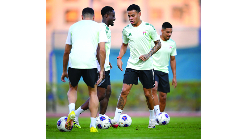 سبيت خاطر: تعادل قطر مع عمان يضع «الأبيض» تحت الضغط