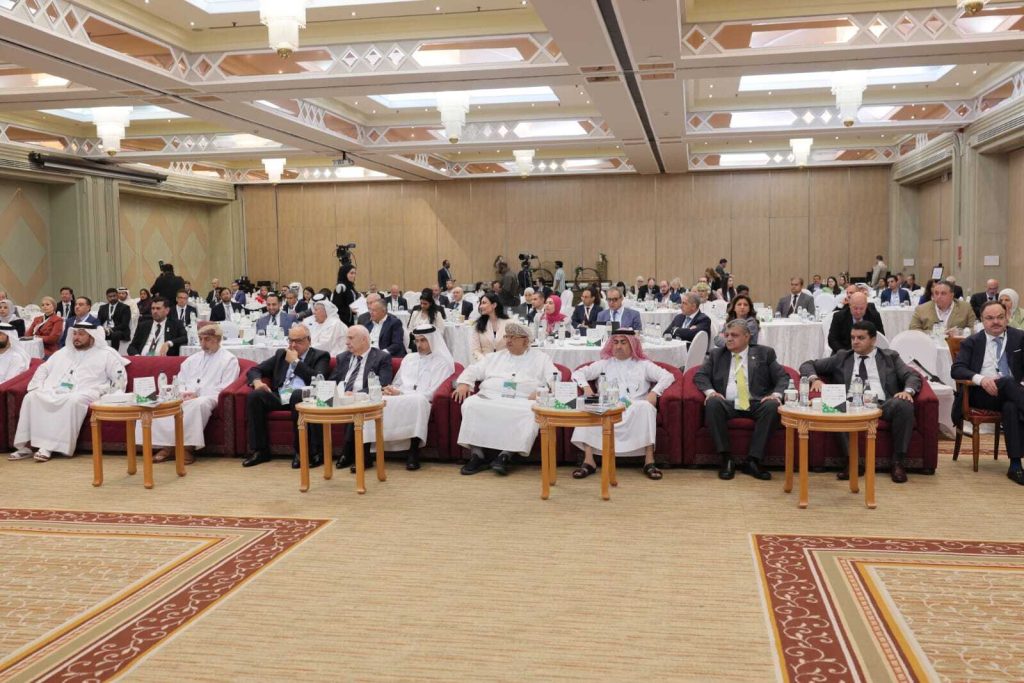 ملتقى التأمين الخليجي يوصي بإنشاء منظومة لمراقبة المتغيرات المؤثرة على القطاع