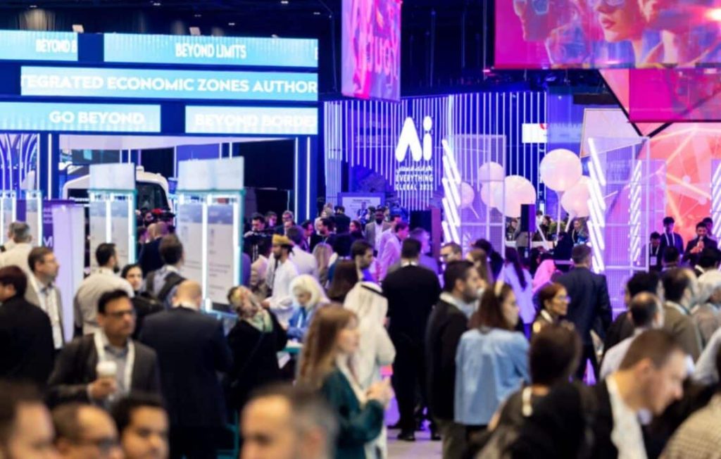 جيتكس جلوبال 2025.. الذكاء الاصطناعي يتحول من الرؤية إلى التطبيق العملي