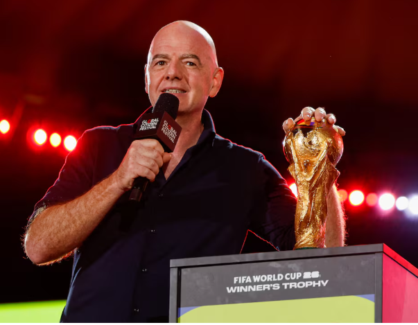 فيفا يطلق “جائزة السلام” في حفل قرعة كأس العالم