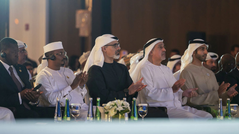 خالد بن محمد: الإمارات ملتزمة ببناء شراكات تنموية مع الدول الإفريقية