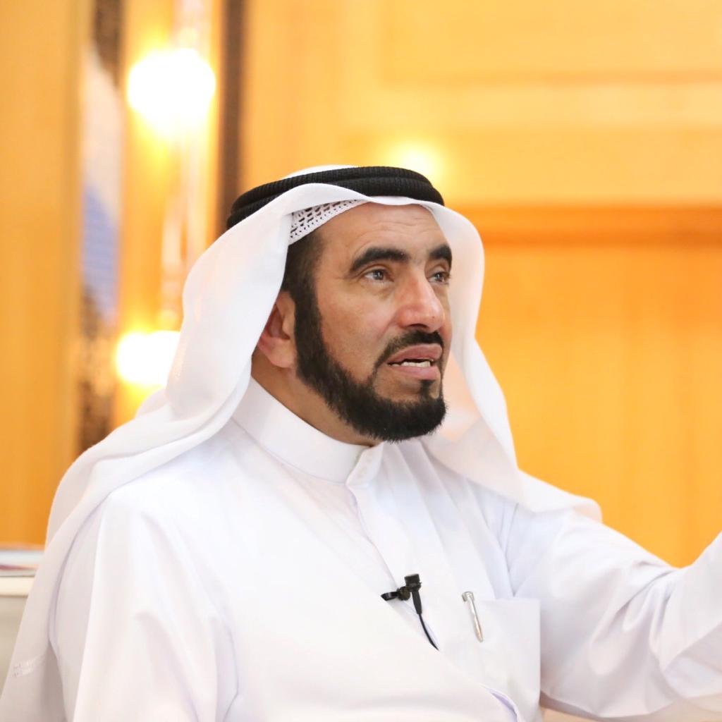 الكويت.. مرسوم أميري بسحب الجنسية من طارق السويدان