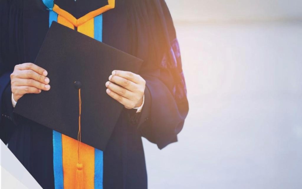 حكومة الإمارات تصدر مرسوماً بقانون اتحادي بشأن التعليم العالي والبحث العلمي