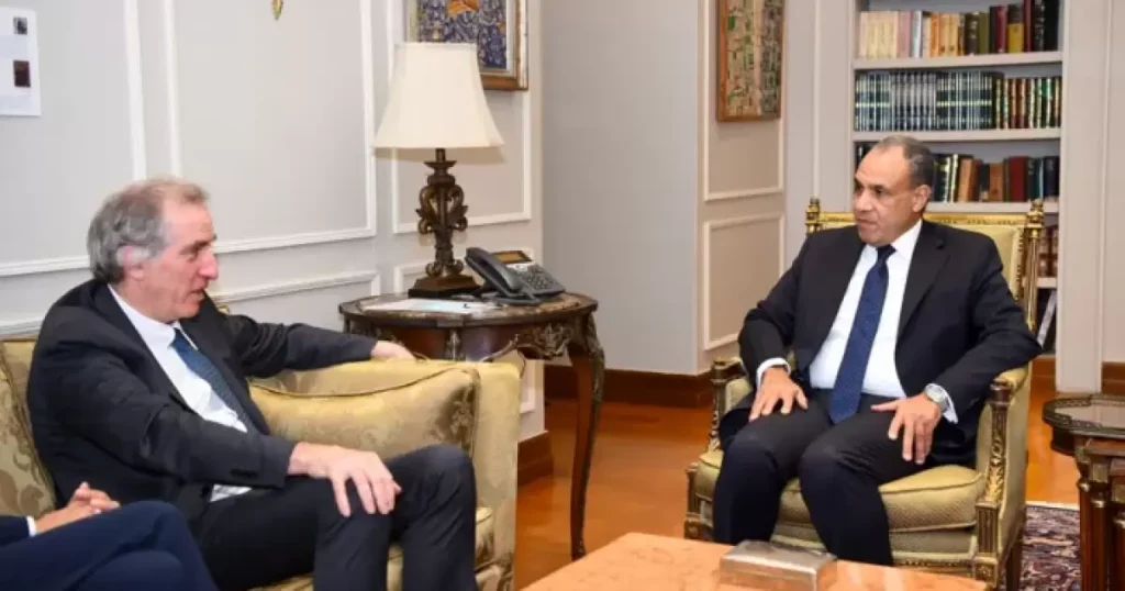 مصر تطالب بتشكيل لجنة تكنوقراط فلسطينية لعودة السلطة إلى غزة