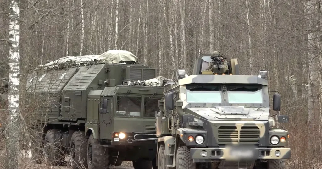 رداً على “استهداف مقر بوتين”.. روسيا تعلن ضرب أوكرانيا بصواريخ “أوريشنيك”