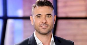 من هي مساعدة أحمد عز – زواج أحمد عز من دنيا الصفدي حقيقة أم إشاعة