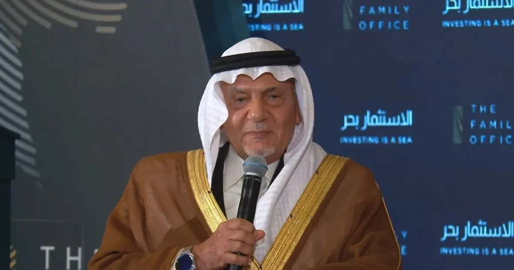 تركي الفيصل: العلاقات مع الإمارات مستمرة وقائمة.. ولا يجب الالتفات لـ”الذباب الإلكتروني”